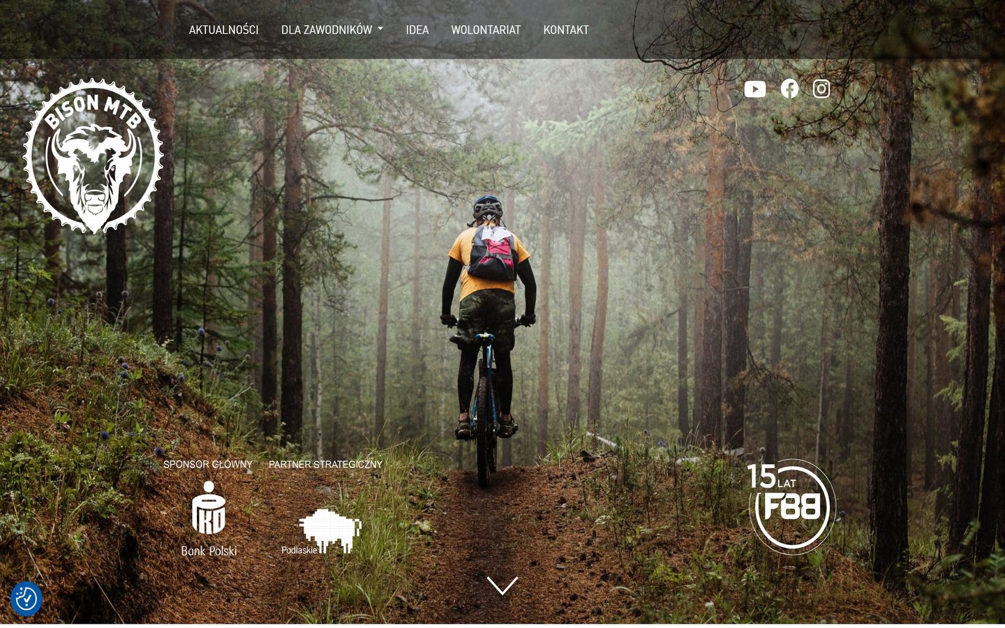 Strona wydarzenia Bison MTB z otwartym czatem.
